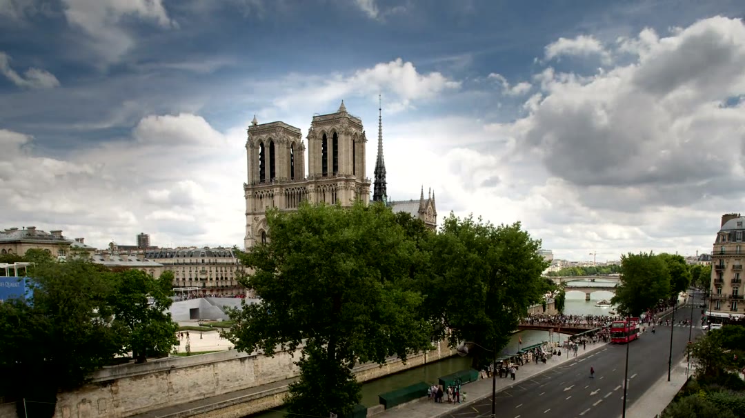 How to Sell Your Products in France: A Market Entry Guide for Foreign Companies